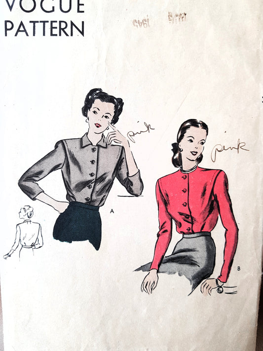 1940s EASY To Make Blouse Pattern VOGUE 5543 Two Neckline Styles, Soft Shoulder Pleat, Bust 30 Vintage Sewing Pattern