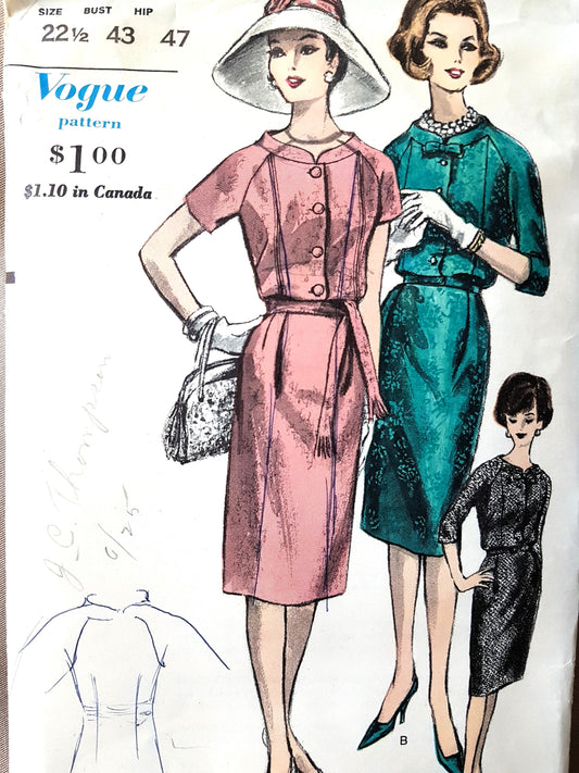 Early 1960s CHIC Dress Pattern VOGUE 5469 Slim Day or Cocktail Party Dress Bust 43 Vintage Sewing Pattern FF