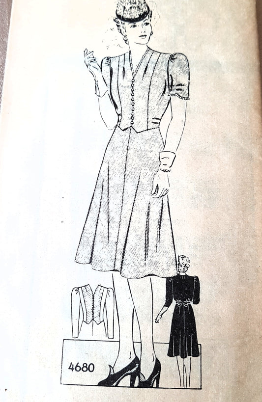 1940s LOVELY Dress Pattern ANNE ADAMS 4680 Interesting Design Bust 40 Vintage Sewing Pattern FF