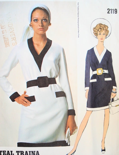 1960s ULTRA Mod Vintage Dress Pattern VOGUE Americana 2119 Teal Traina Contrast Dress Bust 36 Vintage Sewing Pattern