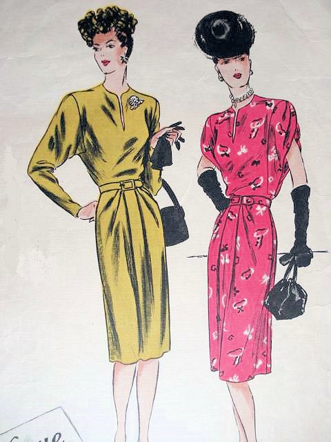 1940s War Time WW II Dress Pattern VOGUE COUTURIER DESIGN 245 Vintage Sewing Pattern Bust 32