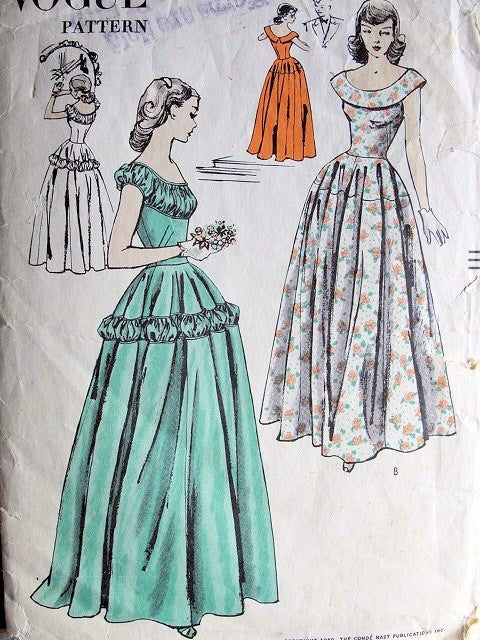 1950  STUNNING EVENING GOWN PATTERN 2 BEAUTIFUL STYLES Ruched Details VOGUE 3156