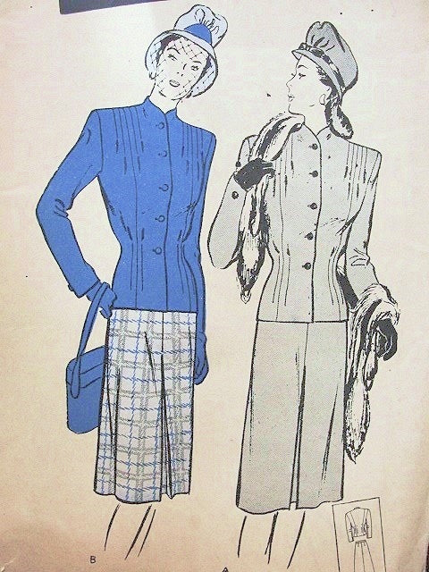 1940s SUIT PATTERN  INTERESTING TUCK DETAIL, SOFTLY TAILORED, INVERTED FRONT PLEAT SKIRT BUTTERICK 3538