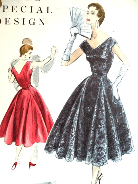1950s BEAUTIFUL Evening Party Dress Pattern VOGUE Special Design 4544 Flattering 4 Panel With Godets Bust 30 Vintage Sewing Pattern