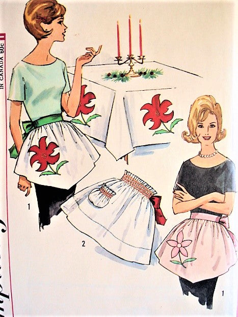 1960s HOLIDAY APRON PATTERN + TRANSFERS APPLIQUE, SMOCKING