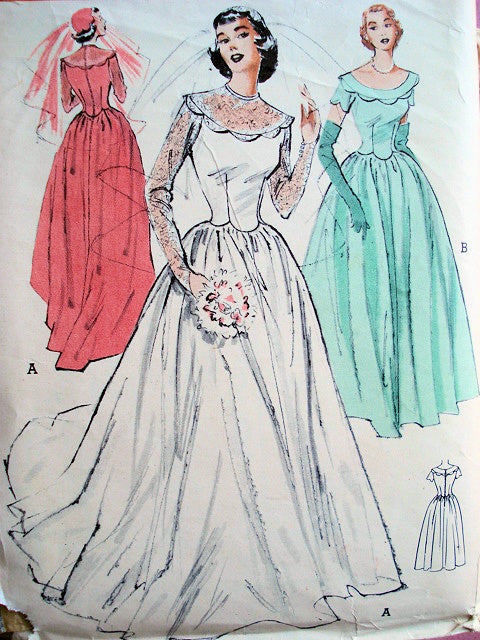 1950s GLAMOROUS Bridal Wedding Dress Pattern BUTTERICK 5627 Two Beautiful Versions, Bust 30 Vintage Sewing Pattern
