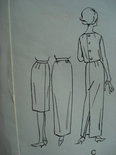1960 ELEGANT Evening 2 Pc Dress and Stole Pattern VOGUE 5707 Pretty Button Back Top and Slim Skirt,Bateau Neckline Bust 34 Vintage Sewing Pattern