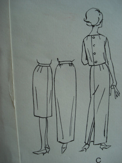 1960 ELEGANT Evening 2 Pc Dress and Stole Pattern VOGUE 5707 Pretty Button Back Top and Slim Skirt,Bateau Neckline Bust 34 Vintage Sewing Pattern