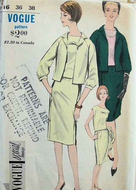 1960s 3 PC SUIT SLIM SKIRT, PRETTY OVER BLOUSE, EASY FITTING JACKET VOGUE SPECIAL DESIGN PATTERNS 5954