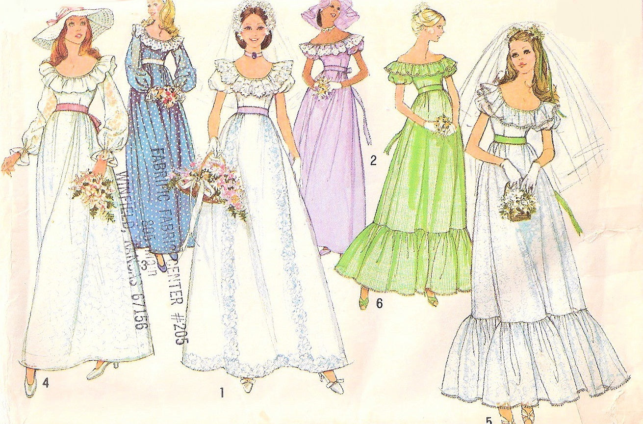 1970s ROMANTIC Boho Bridal Gown Wedding Dress Bridesmaid Dress Pattern SIMPLICITY 6343 Six Style Versions Bridal Dress, Off Shoulders Ruffled Neckline Very Gunne Sax  Bust 30-31 Vintage Sewing Pattern FACTORY FOLDED