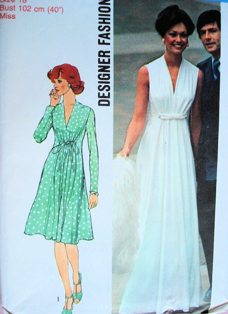 1970s LOVELY Evening Gown or Day Dress Pattern SIMPLICITY Designer Fashion 6672 Plunging V Neckline Bust 32 Vintage Sewing Pattern FF