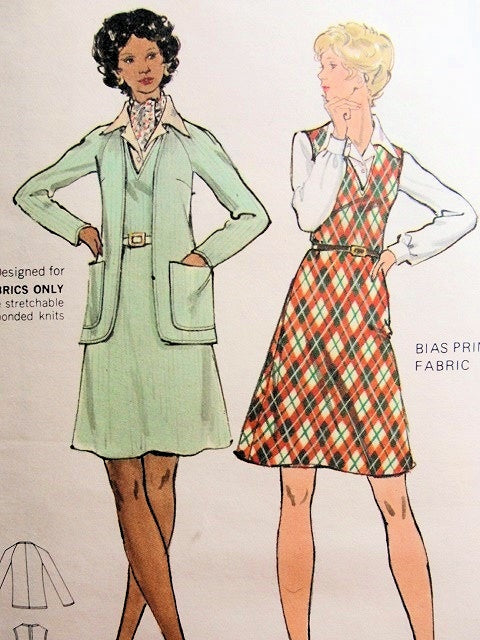 1970s JUMPER, CARDIGAN STYLE JACKET PATTERN BUTTERICK  6952