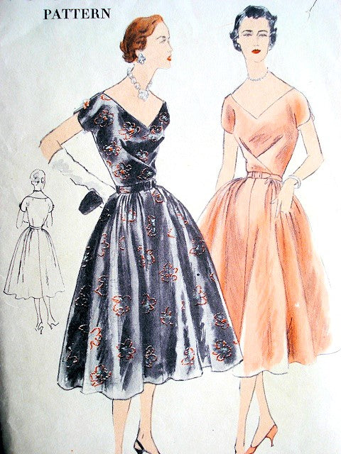 1950s GORGEOUS Cocktail Evening Party Dress Pattern VOGUE 7536 Beautiful Design, Bust 34 Vintage Sewing Pattern