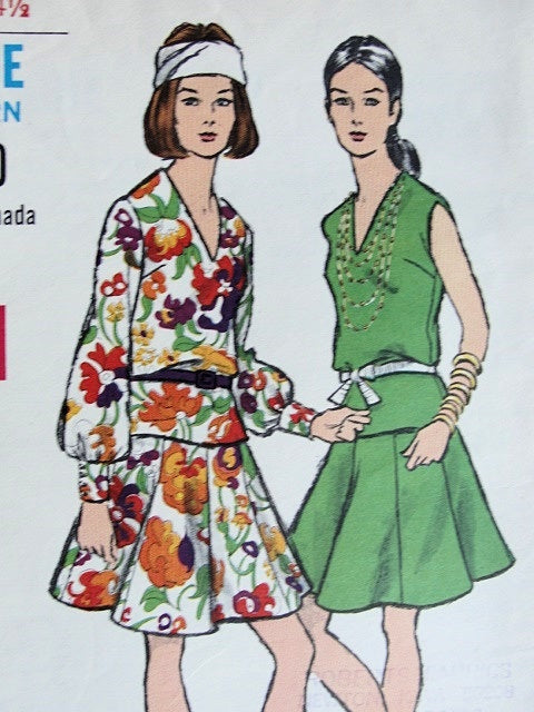 1960s 2 PC DRESS PATTERN BLOUSON  PEPLUM TOP, 8 GORED SKIRT  VOGUE 7560