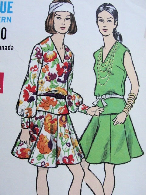 1960s Mod Two Pc Dress Pattern Vogue 7560 Flippy Flared Skirt Peplum Blouson Overblouse V Neckline Vintage Sewing Pattern