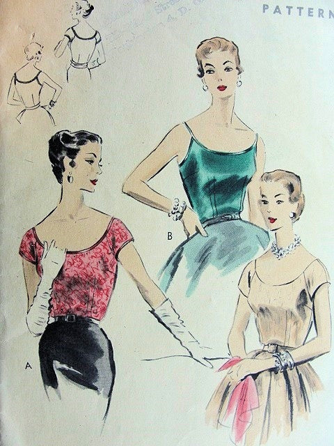 1950S  SIZZLING Day or Evening Blouse Pattern VOGUE 8100 Scoop Neckline Blouse Top in 2 Versions Bust 30 Very Easy To Make Vintage Sewing Pattern
