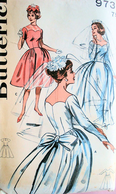 1960s Formal Evening and Bridal Dress Wedding Gown Pattern Striking Scalloped Sweetheart Neckline Lovely Styles Butterick 9736 Vintage Sewing Pattern Bust 32