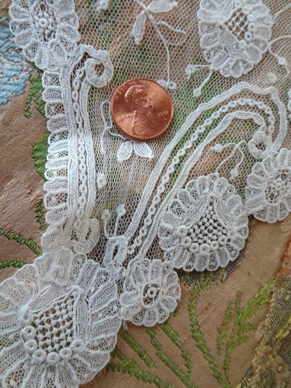 GORGEOUS Antique handmade Brussels Applique lace Collar,Two Large Collar Panels,For Heirloom Sewing,Collectible Antique Lace
