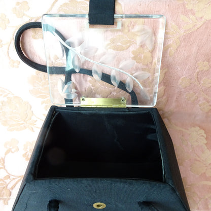 STUNNING 1940s Carved Lucite Lid Black Purse, Beautiful Design Shape, Fabulous Condition, Collectible Vintage Purses