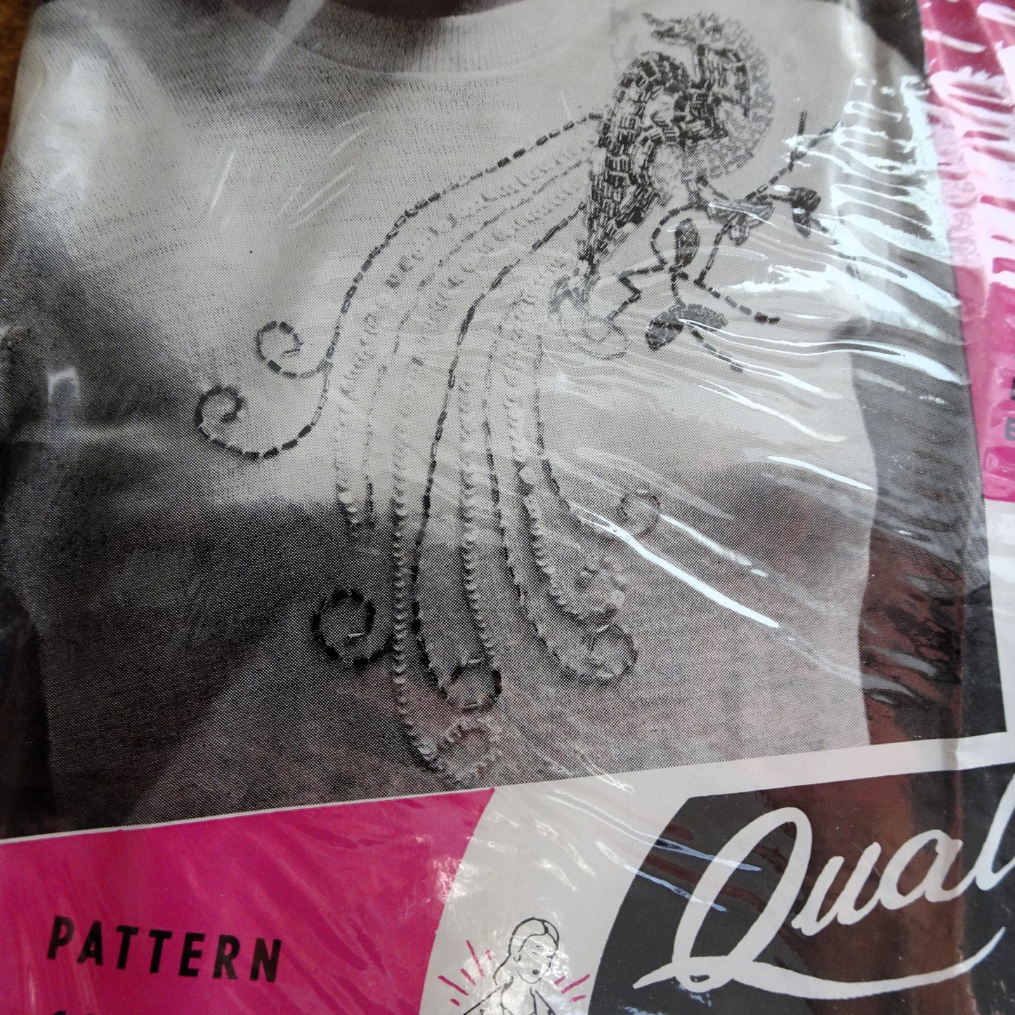 1950s QUALITY Bead Embroidery Pattern Glamorize Your Sweaters,Blouses, Dresses, Scarfs, Stoles, Jackets, Vintage Beading Craft Pattern Never Used