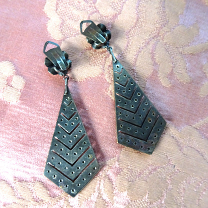 GLAMOROUS Vintage Art Deco Earrings,Brilliant Drop Earrings,Rhinestone Clip on Earrings,Dangle Flapper Earrings,Collectible Vintage Jewelry