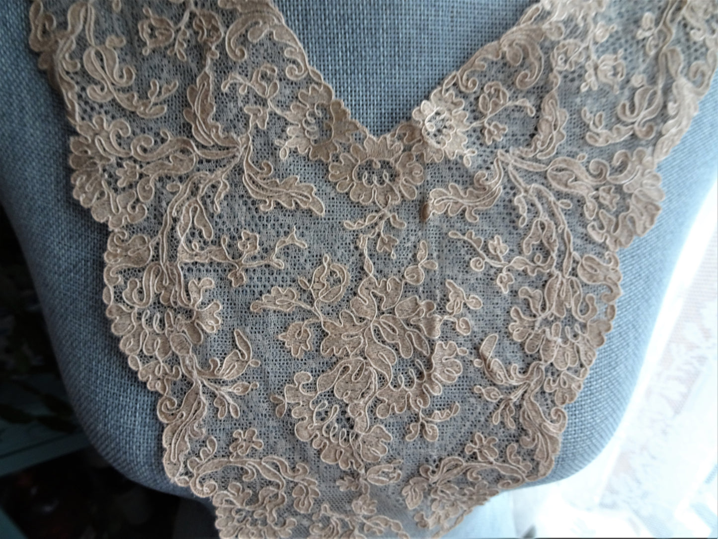 BEAUTIFUL Antique FRENCH LACE Collar,Tambour Embroidered,Great Gatsby,Bridal Vintage Clothing,Collectible Vintage Lace