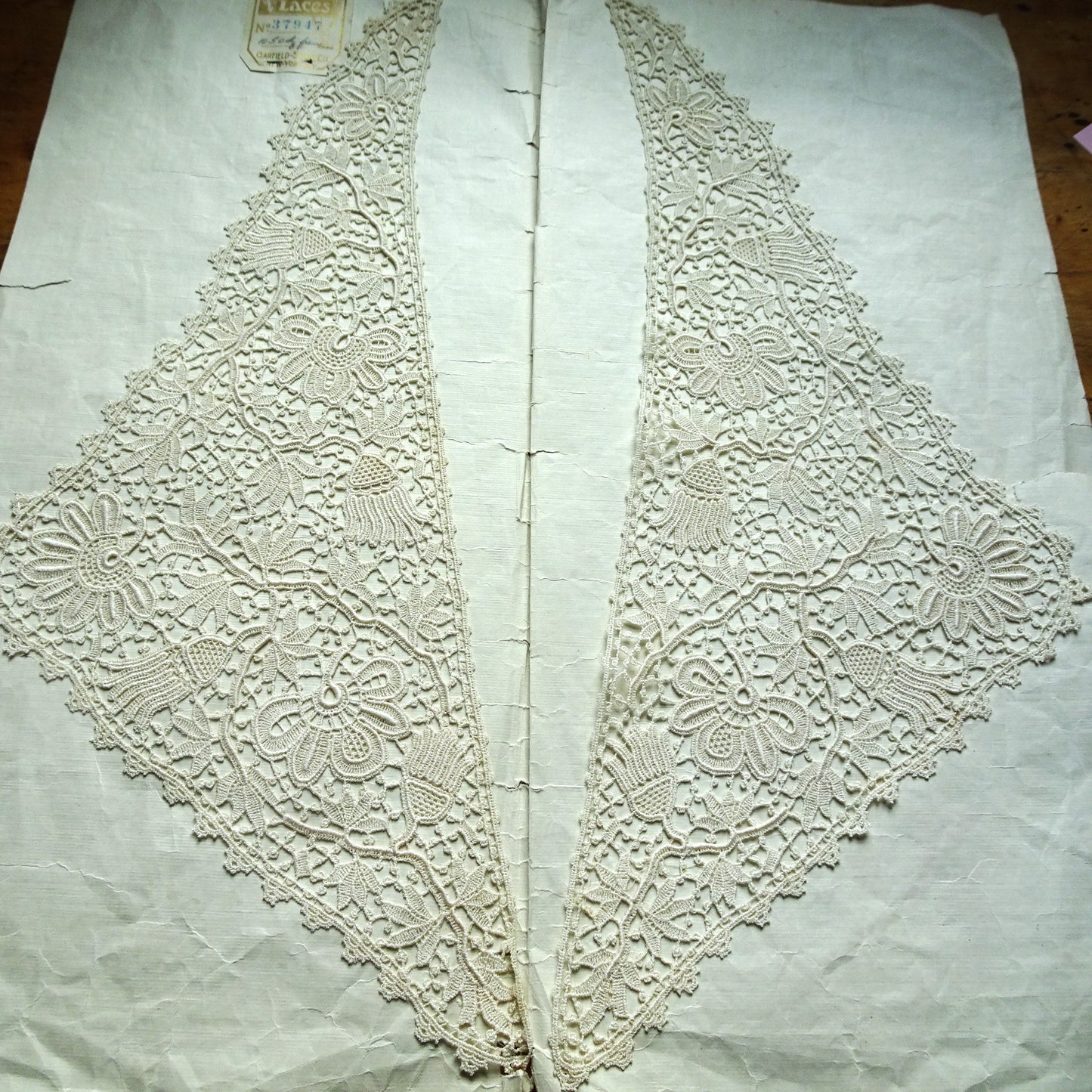 GORGEOUS Antique Lace Collar,Salesman's Sample,On Original Paper With Label,Irish Pattern Lace,Heirloom Sewing or Frame It, Collectible Lace