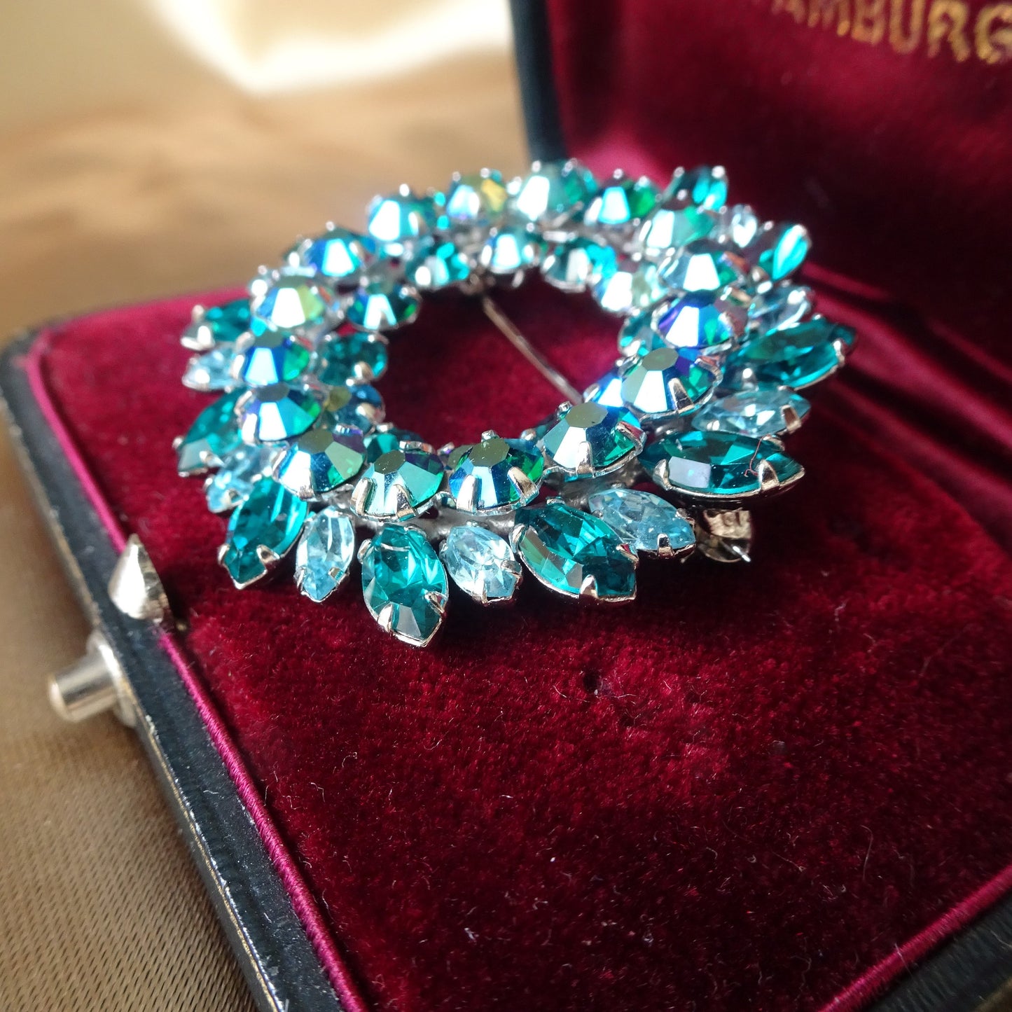 STRIKING Sherman Signed Brooch,Swarovski Peacock Blue Aurora Borealis Turquoise Glass, Collectible Mid Century Jewelry
