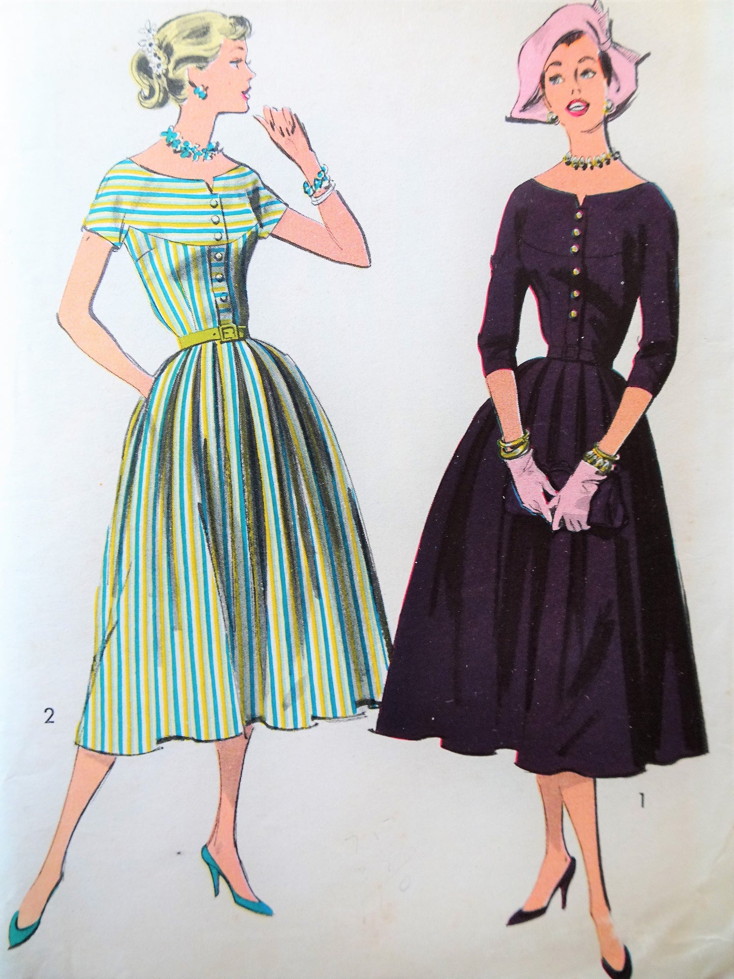 1950s PRETTY Dress Pattern ADVANCE 8375 Lovely Neckline, Softly Pleated Skirt, Bust 32 Vintage Sewing Pattern FF