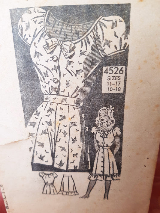 1940s PIN UP Style Blouse,Shorts and Skirt Pattern Mail Order Pattern 4526 Very Pretty Blouse and Cute Shorts, Front Button Skirt, Bust 34 Vintage Sewing Pattern