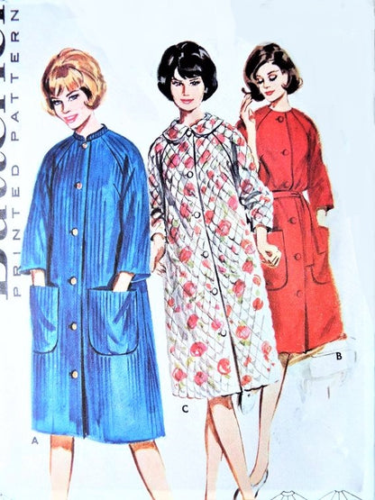CLASSIC 1960s Robe Housecoat Pattern BUTTERICK 2887 Mandarin Collar Bathrobe Dressing Gown Bust40 Vintage Sewing Pattern