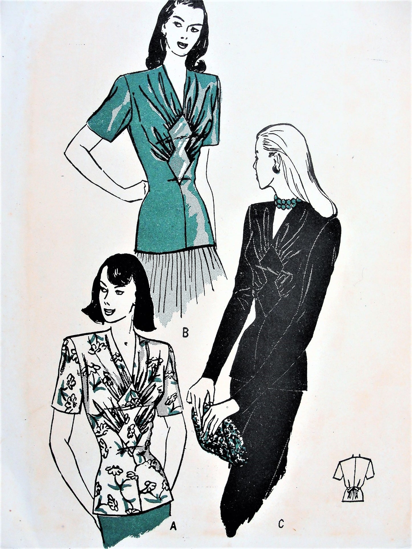 1940s FILM NOIR Over Blouse Pattern BUTTERICK 4324 Draped V Neckline With Seam Interest, Day or Evening Blouse Bust 30 Vintage Sewing Pattern