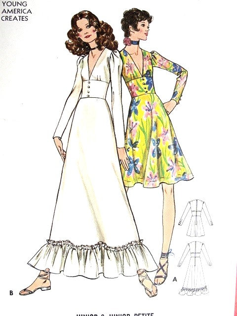 1970s FABULOUS Evening Gown or Party Dress Pattern BUTTERICK 6133 Sally Moore Designer, Plunging V Neckline Maxi or Above Knee Dress, Bust 31 Vintage Sewing Pattern FACTORY FOLDED