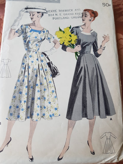 1950s FABULOUS Dress Pattern BUTTERICK 7793, Two Lovely Necklines, Bust 40 Vintage Sewing Pattern