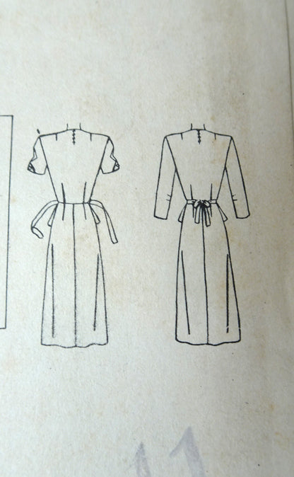 1940s FABULOUS Flared Peplum Dress Pattern HOLLYWOOD 1989 Lovely Key Hole Neckline, Day or Evening Dress, Bust 34 Vintage Sewing Pattern