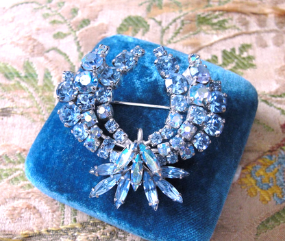 Vintage SHERMAN Signed Glittering Blue Rhinestones Brooch,Prong Set,Brilliant Rhinestones,Dazzling Swarovski Crystal,Collectible Jewelry