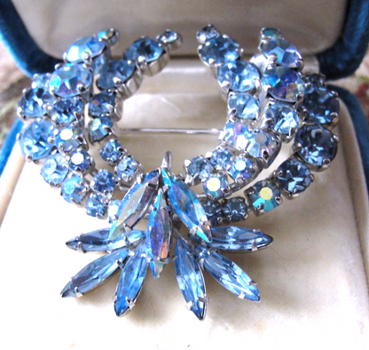 Vintage SHERMAN Signed Glittering Blue Rhinestones Brooch,Prong Set,Brilliant Rhinestones,Dazzling Swarovski Crystal,Collectible Jewelry