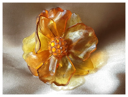 BEAUTIFUL Vintage Cellulose Acetate Flower Brooch, Book Piece, Stunning Statement Brooch, Rhinestone Center, Flower Pin, Collectible Jewelry