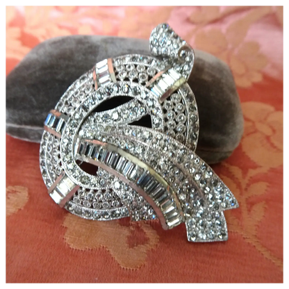 FABULOUS Art Deco Large Brooch, Sparkling Diamanté Glass Stones, Strong 20s Design, Beautiful Pin, Collectible Vintage Jewelry