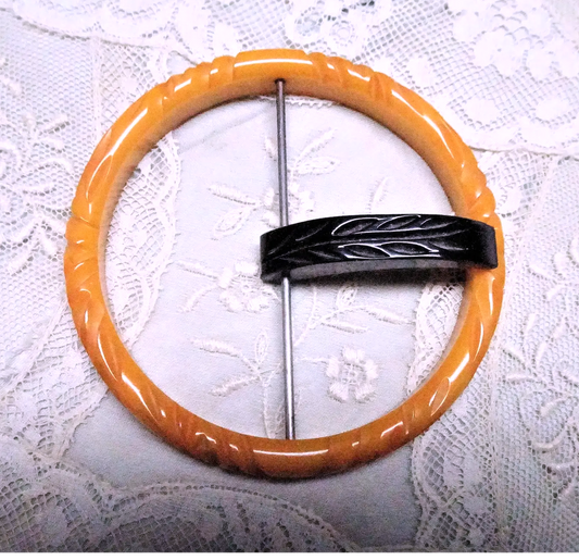 1930s ART DECO Original CARVED Bakelite Buckle, Dramatic Carved Buckle,Large Dress Buckle,Collectible Vintage Bakelite