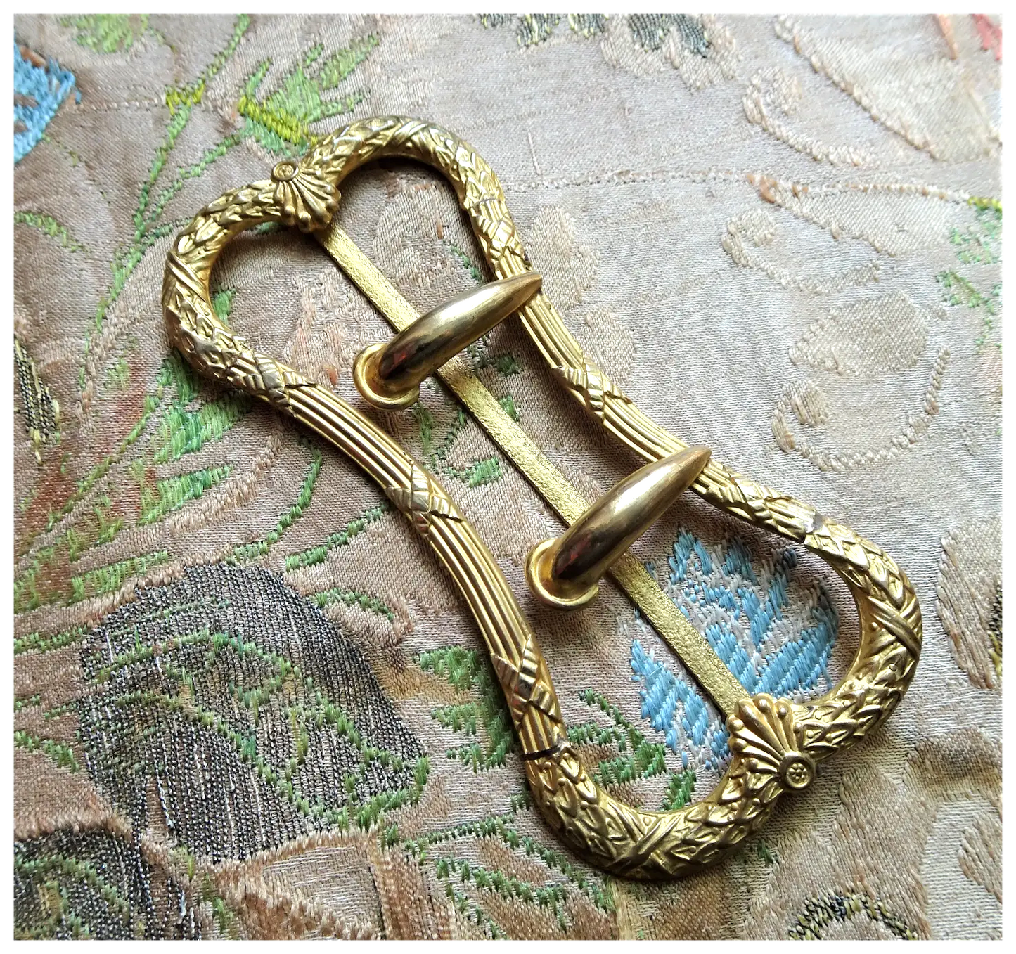 GORGEOUS Victorian Large Gilt Metal Belt Buckle, 4 Inches, Elegant Design, Antique Dress Buckles, Collectible Belts and Buckles