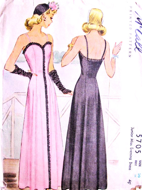 1940s GLAM Evening Dress Gown Pattern McCALL 5705 Stunning Sweetheart Neckline Figure Flattering Design Bust 38 Vintage Forties Sewing Pattern