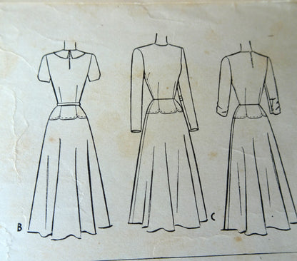 1940s STYLISH Dress Pattern McCALL 7368 Beautiful Dress Day or After 5, Bust 32 Vintage Sewing Pattern