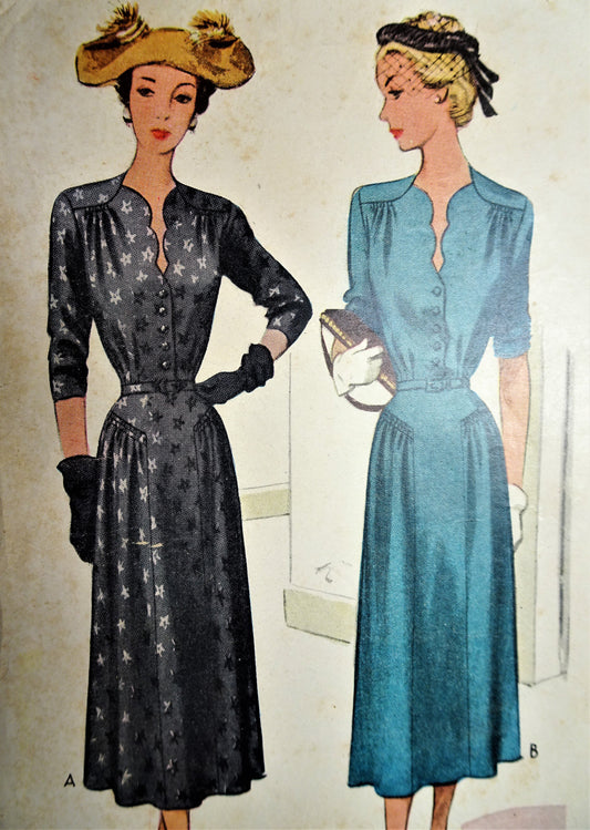 1940s MCCALL 7471 Day Or Party Dress Pattern Bust 32 Vintage Sewing Pattern