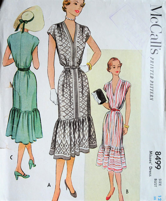 1950s EYE CATCHING Dress Pattern McCALLS 8499 Day or Party Dress, Bust 30 Vintage Sewing Pattern