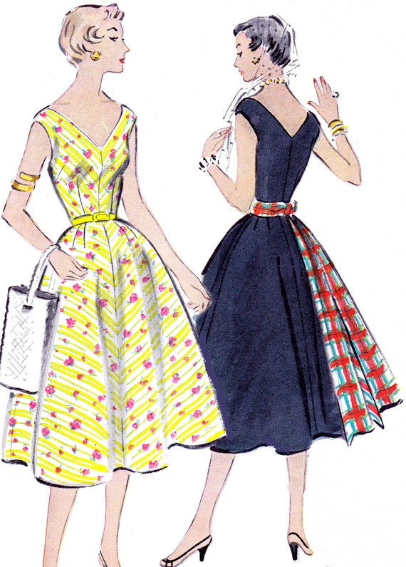 1950s Dress Pattern McCalls 9787 Full Skirt V NeckLine Figure Flattering Fitted Bodice Sundress Vintage Sewing Pattern Bust 30