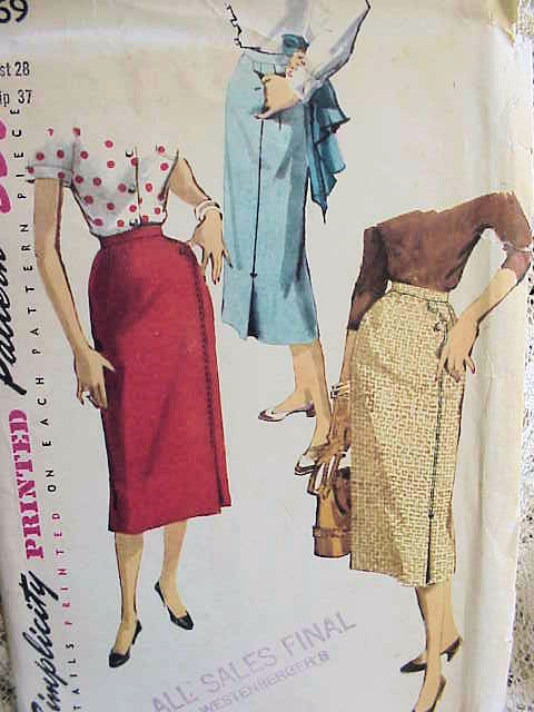 1950s SLIM One  YARD SKIRTS PATTERN SIMPLE TO MAKE 1950s Rockabilly Pencil Slim Office Skirts Simplicity 4769 Vintage Sewing Pattern