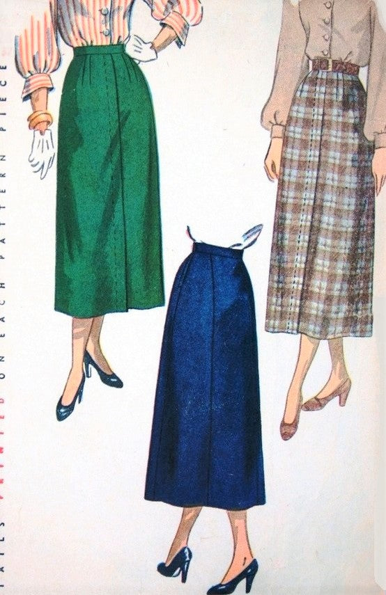 1940s CLASSY Slim Skirt Pattern SIMPLICITY 2624 Waist 26 Vintage Sewing Pattern