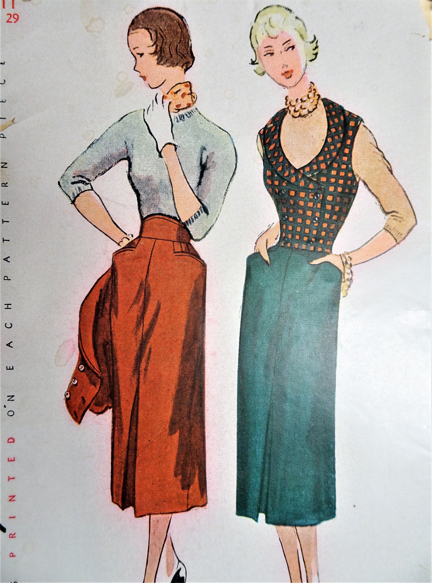 Late 1940s STYLISH Skirt and Weskit Vest Pattern SIMPLICITY 3299 Horseshoe Neckline Vest,Slim High Waist Skirt, Bust 29 Vintage Sewing Pattern