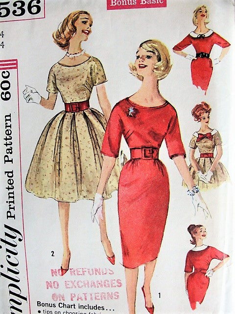 1960s Vintage CHARMING Slim or Full Dress with Detachable Collar Simplicity 3536 Sewing Pattern Bust 34